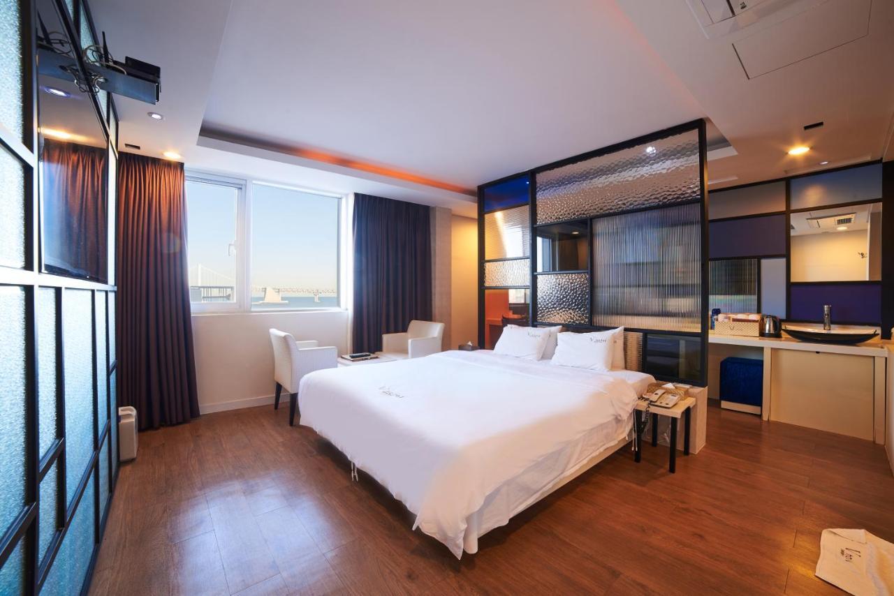 Busan Premium V Hotel Экстерьер фото