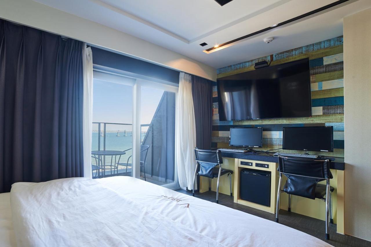 Busan Premium V Hotel Экстерьер фото