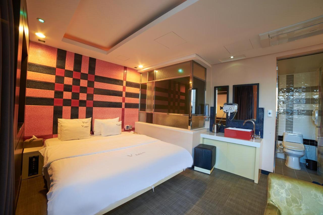 Busan Premium V Hotel Экстерьер фото