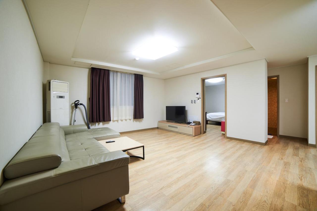 Busan Premium V Hotel Экстерьер фото
