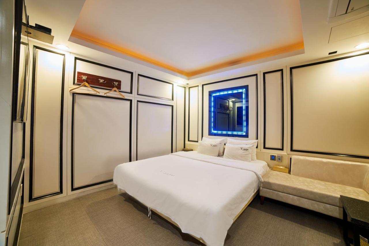 Busan Premium V Hotel Экстерьер фото