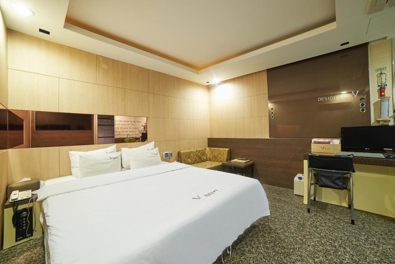 Busan Premium V Hotel Экстерьер фото